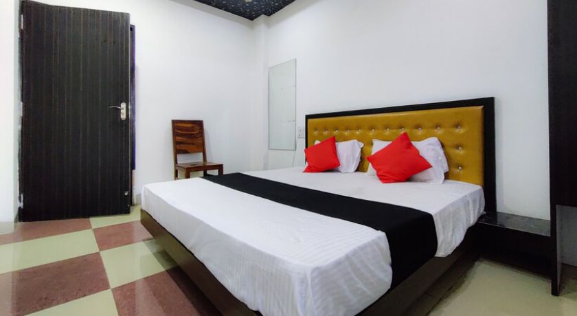 Hotel Prakash and Sons in Bhopal