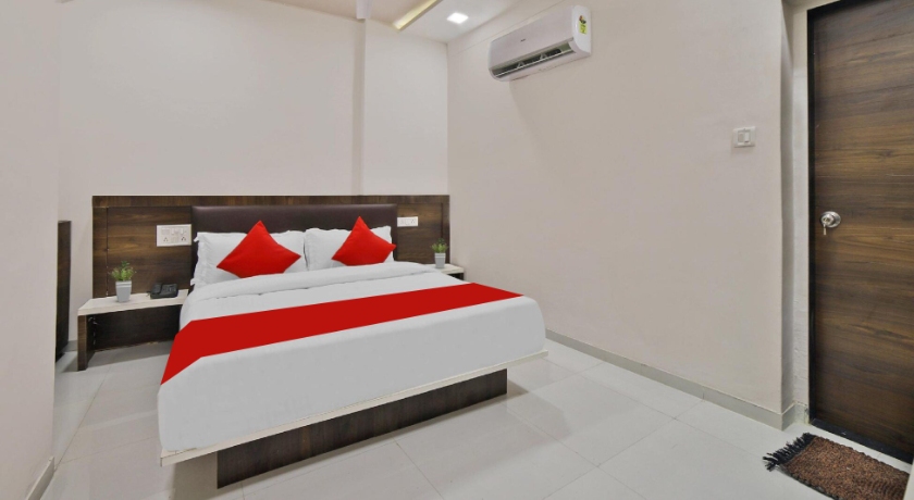 Hotel Maan Palace in Ahmedabad