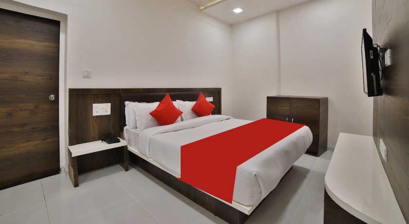 Hotel Maan Palace in Ahmedabad