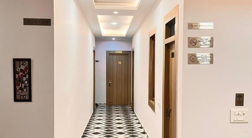 Hotel Silver Bliss in Lucknow