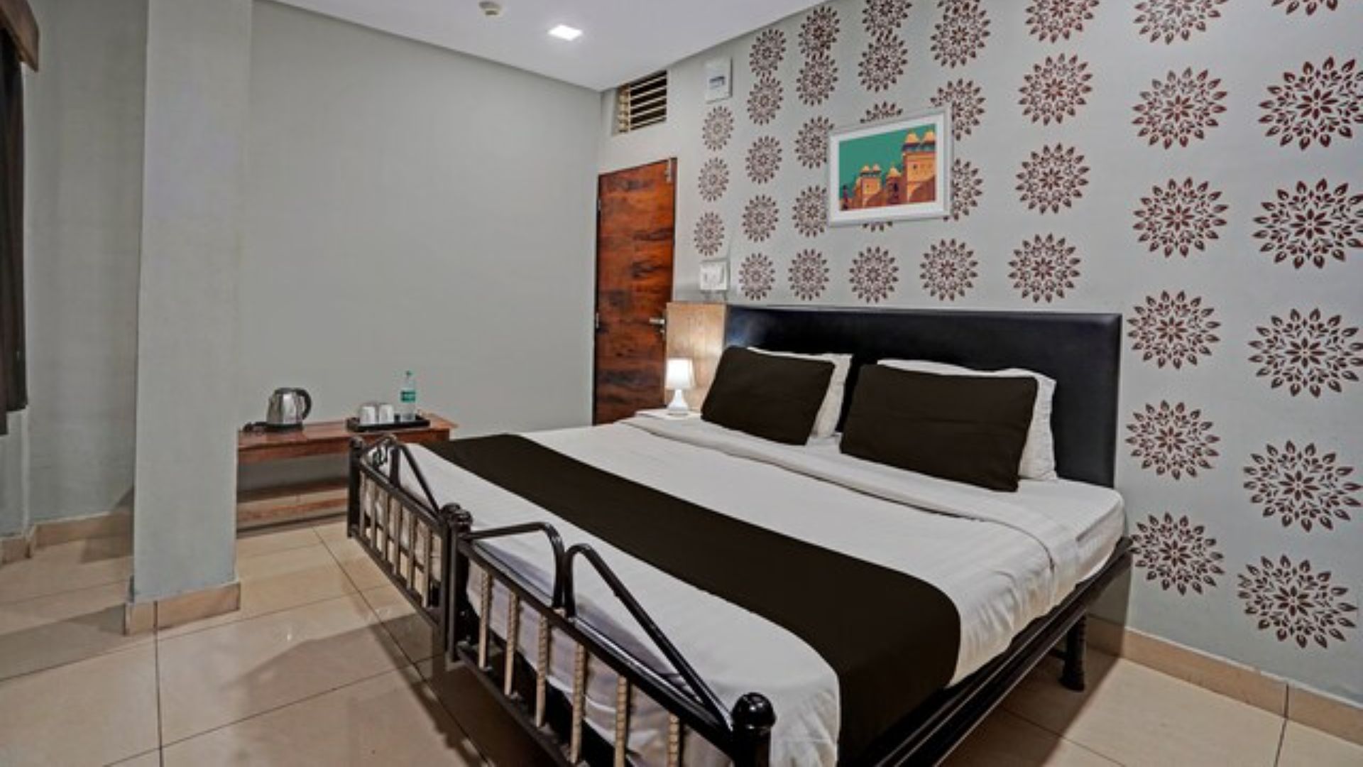 Hotel Sai Inn in Ahmedabad