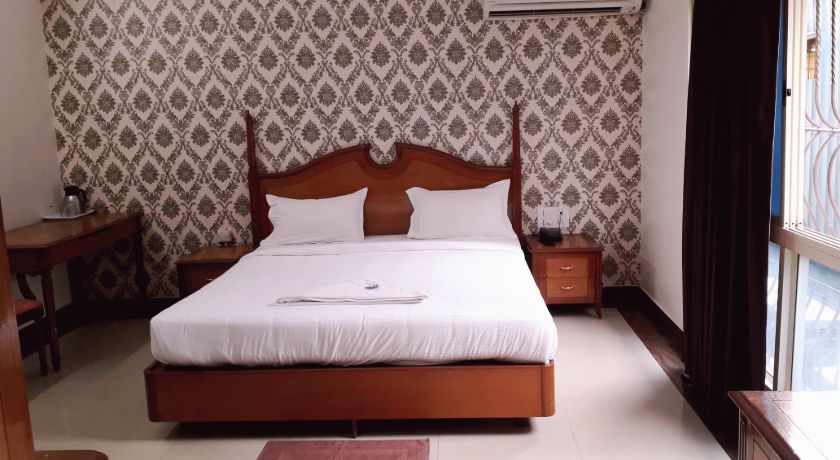 Hotel Chetan International in Bangalore