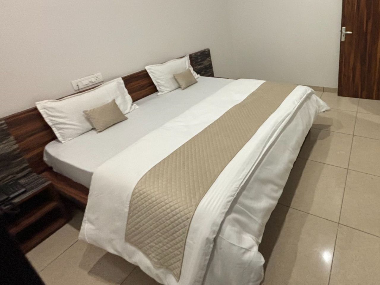 Hotel Rukmani Restro in Jaipur