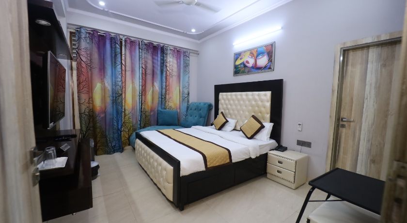 Hotel The 11 Inn in Jaipur