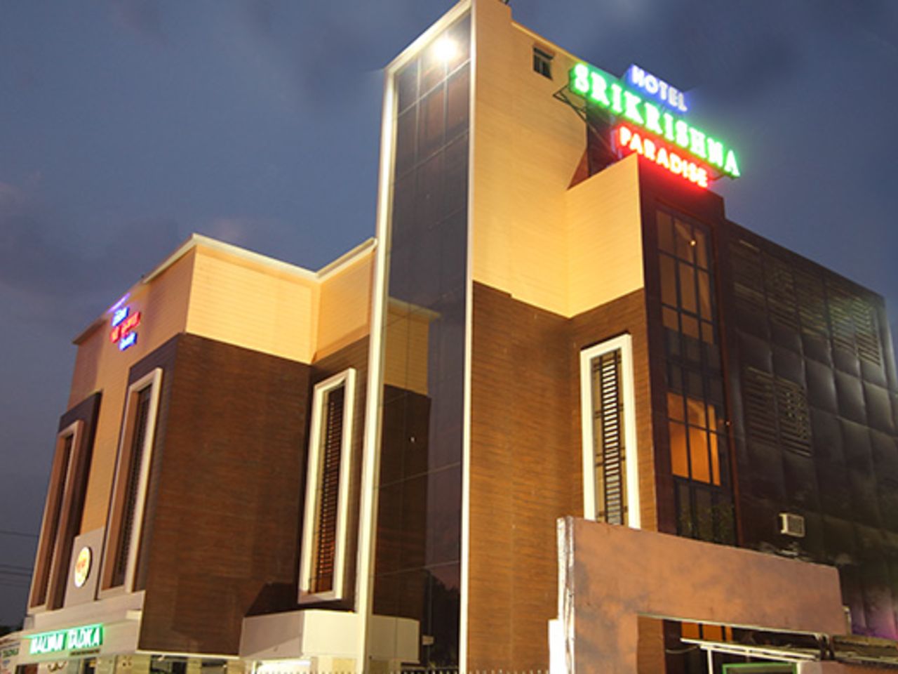 Hotel Srikrishna Paradise in Navi Mumbai