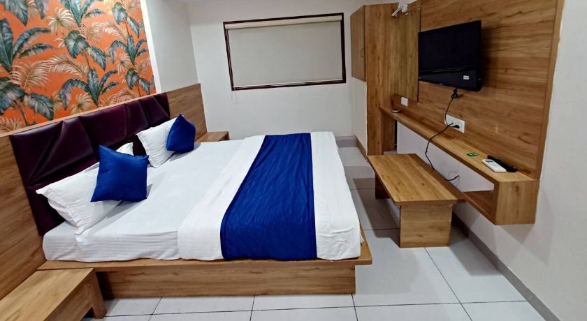 Hotel New Lake View in Ahmedabad