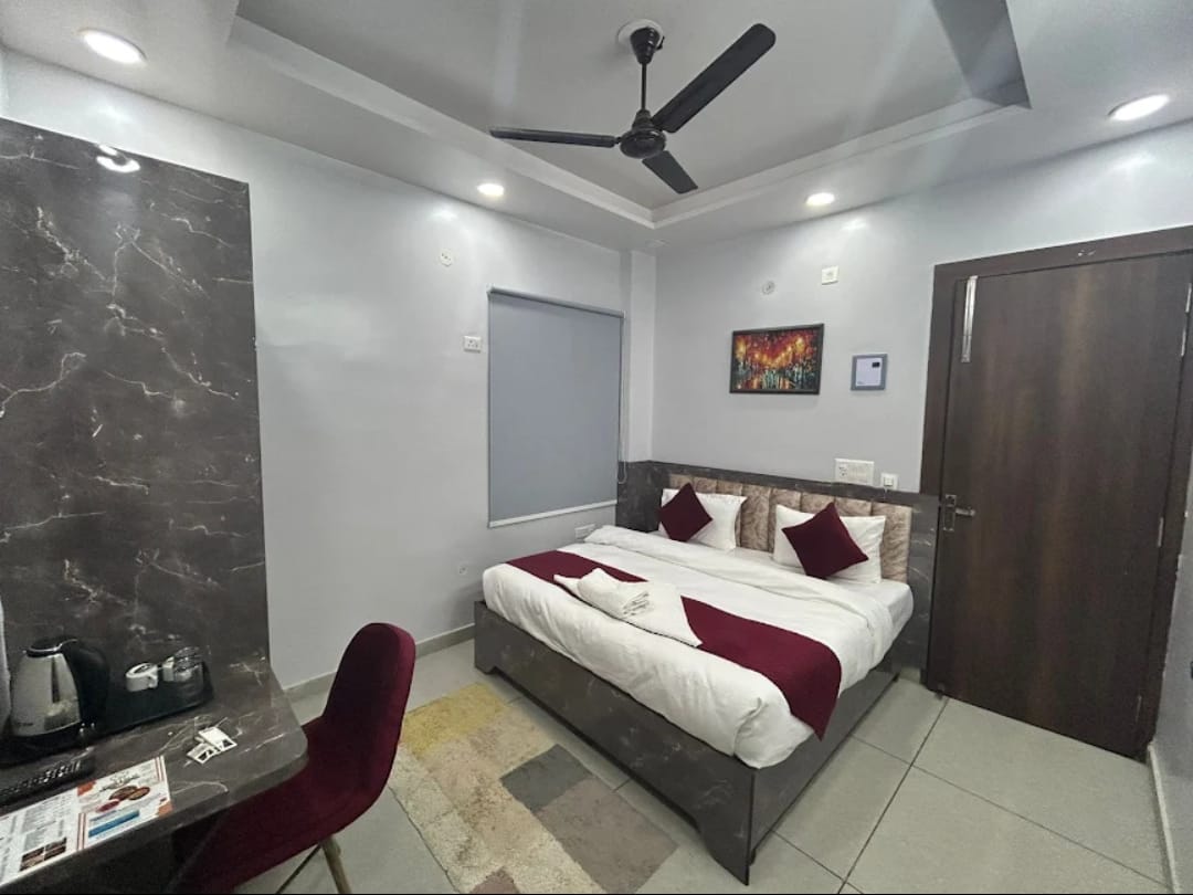 Shivalik Hotel and Banquet in Noida