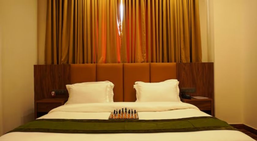 EVORA - Banquet and Hotel in Delhi