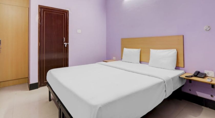 Hotel Sarovar Inn in Lucknow