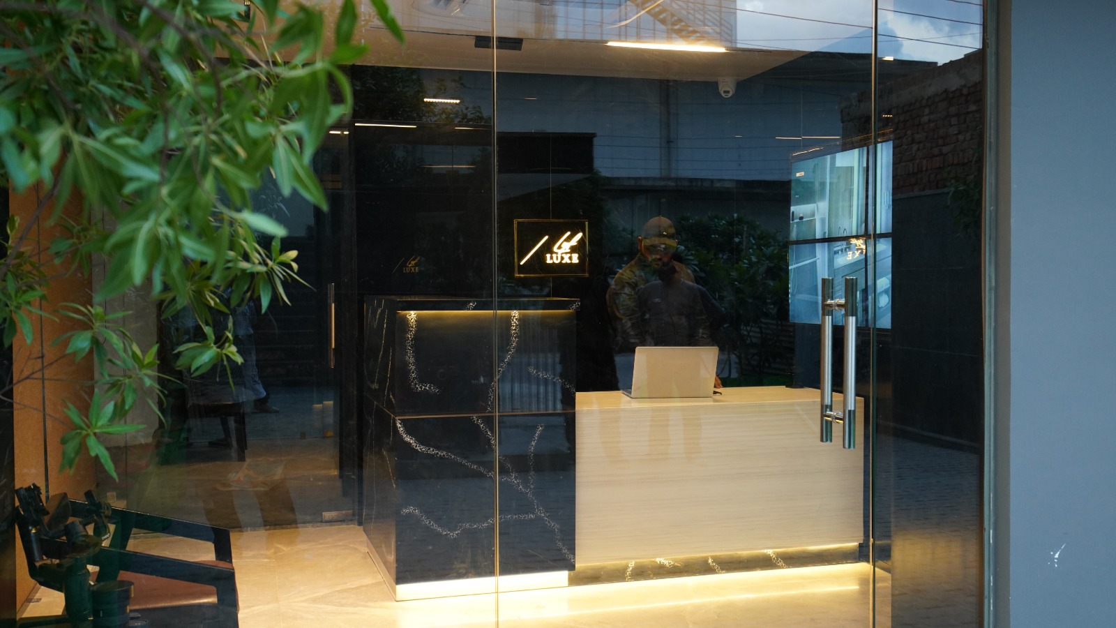 Aquila Grand Suites in Noida