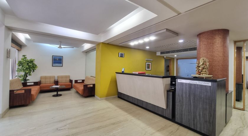 Hotel Skylon in Ahmedabad