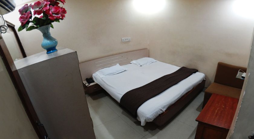 Hotel Pisals in Bhopal