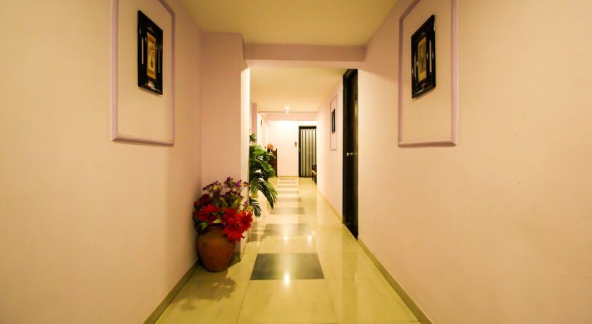 Hotel Maan Residency in Ahmedabad