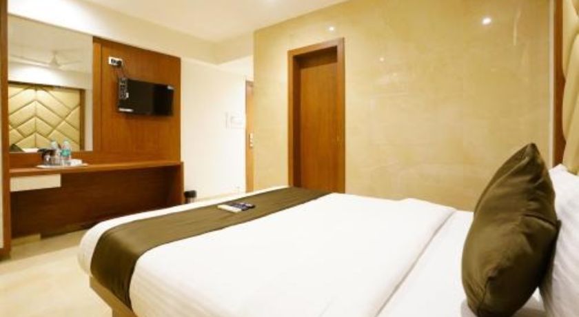 Hotel Shyanu Lords Eco Inn in Navi Mumbai