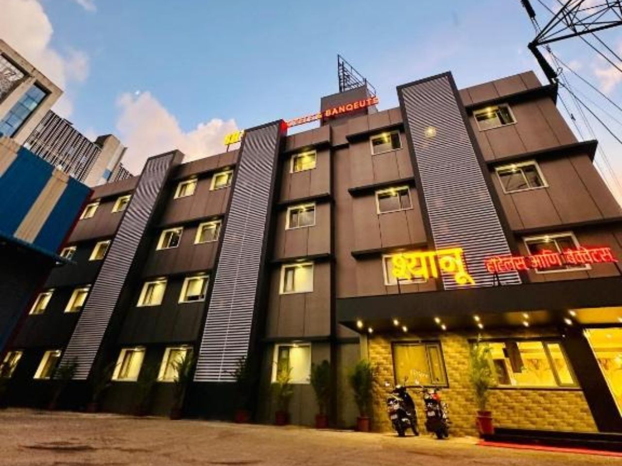 Hotel Shyanu Lords Eco Inn in Navi Mumbai