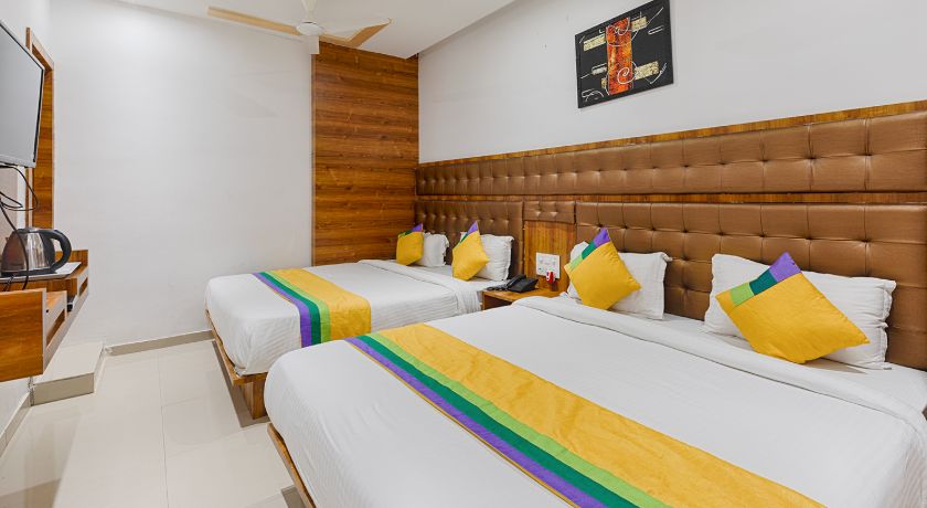 Hotel Riva International in Mumbai