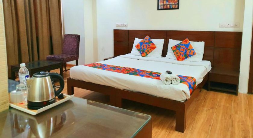 Hotel Merriment Alpha in Noida