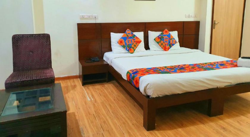 Hotel Merriment Alpha in Noida