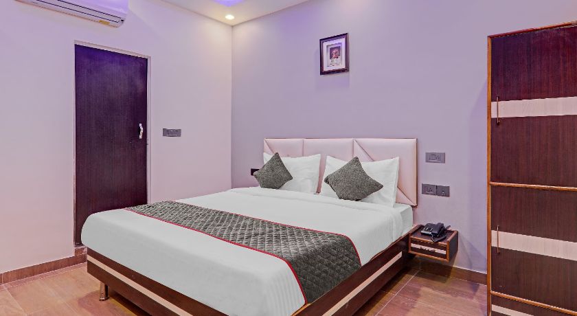 Hotel Riddhi Regency in Lucknow
