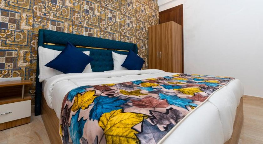 Letstay Business Suite in Noida