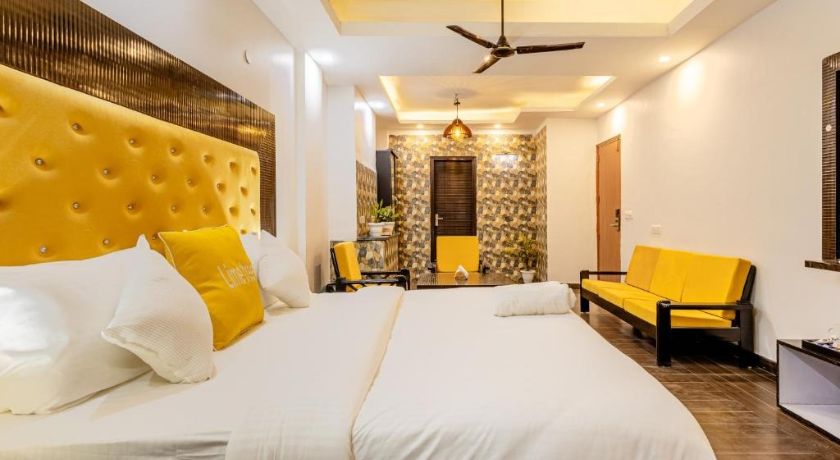 Lime Tree Hotel Huda City Centre in Gurgaon