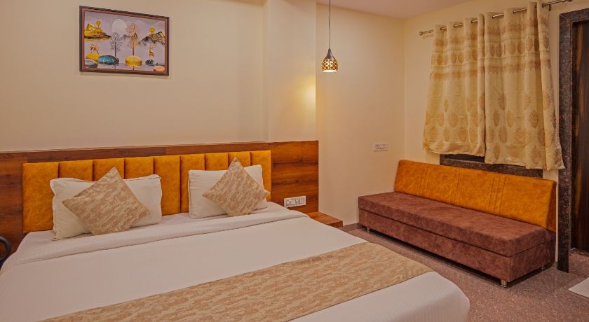 Hotel Dream Inn in Indore