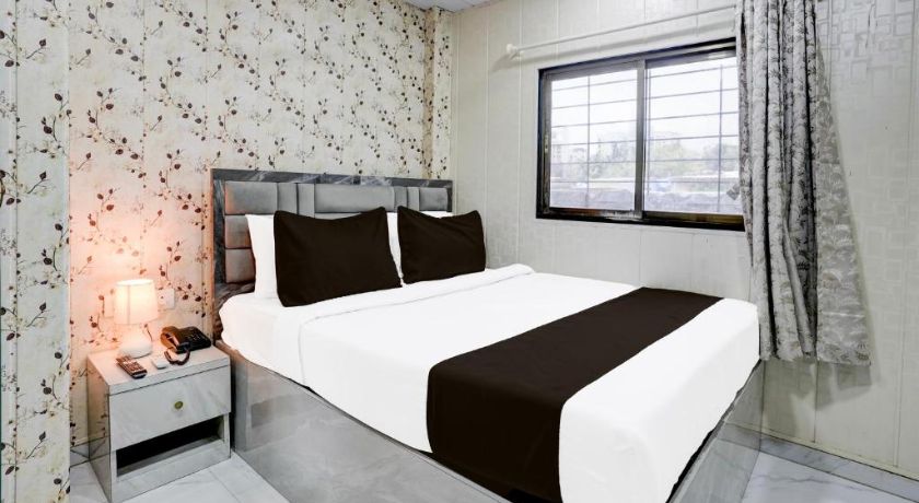 Hotel Hans Residency in Mumbai