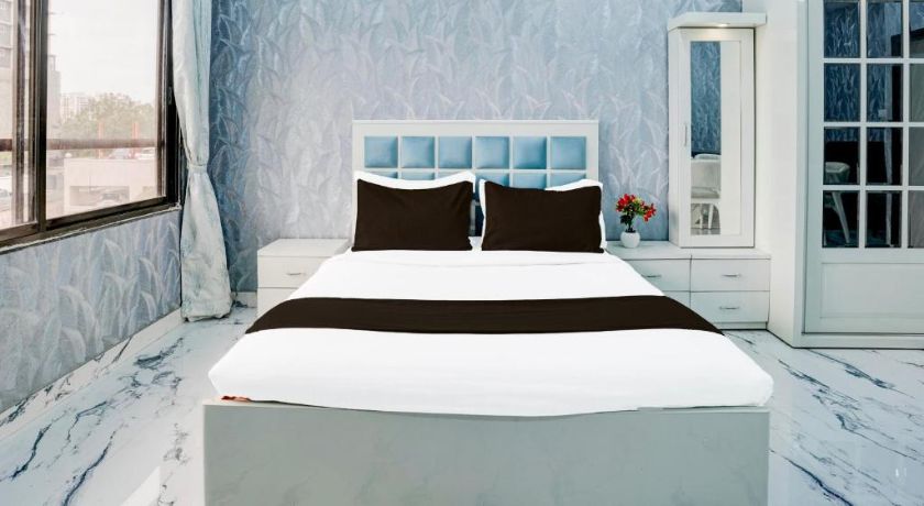 Hotel Hans Residency in Mumbai