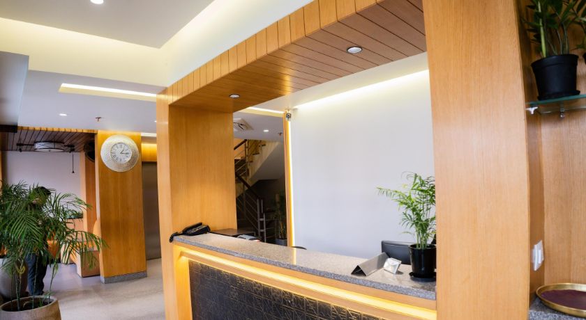 Jains Hotel Rajhans in Bhopal