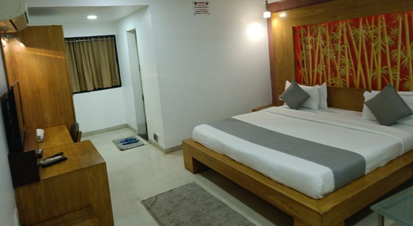 Hotel Laksh Residency in Anand
