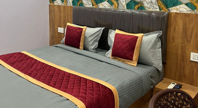 Hotel Golden Comforts in Bangalore