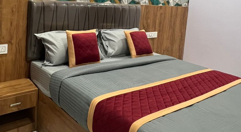 Hotel Golden Comforts in Bangalore