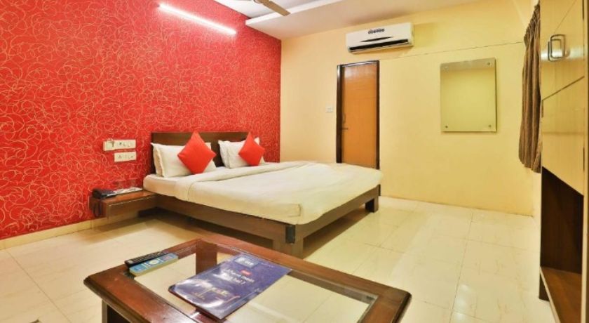 Hotel Sunrise in Vadodara