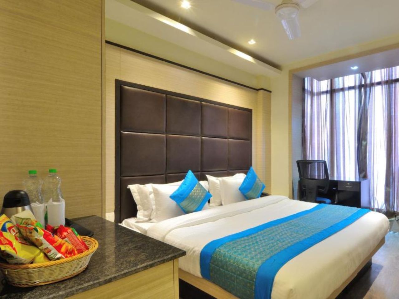 Hotel Royal Grand in Delhi
