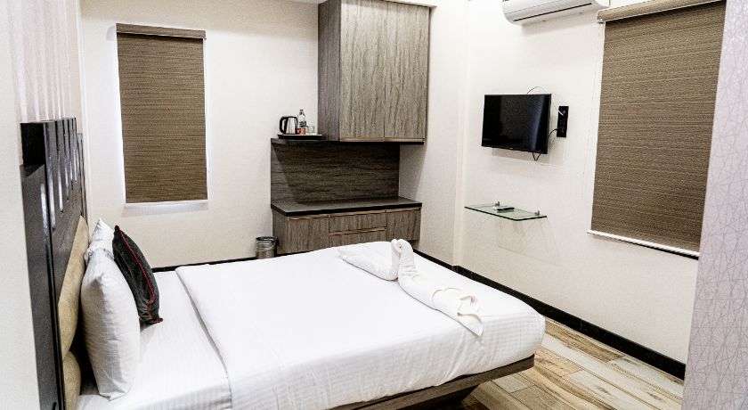 Hotel Rize Inn in Bangalore