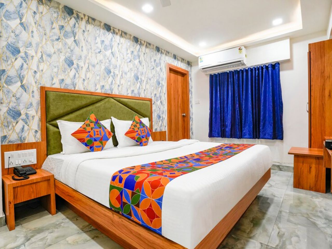 Hotel Nobel Inn in Ahmedabad