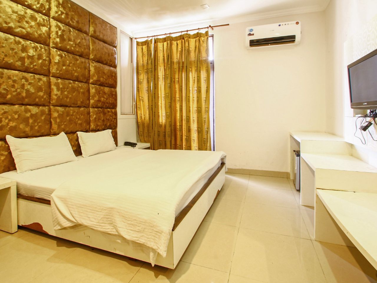 Hotel City Park Plaza in Chandigarh