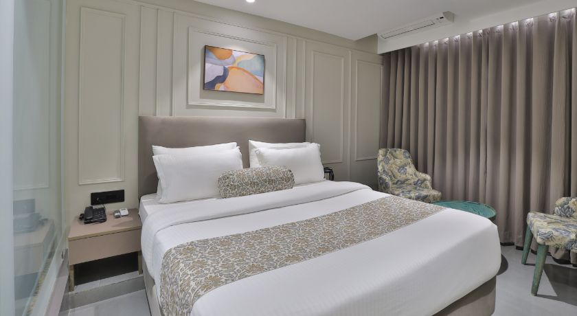 Hotel The Grand Suites in Ahmedabad
