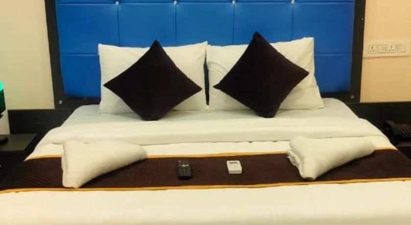 Hotel Coolriver in Visakhapatnam
