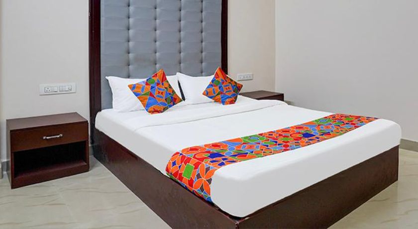 Leo Grand Hotel in Bangalore