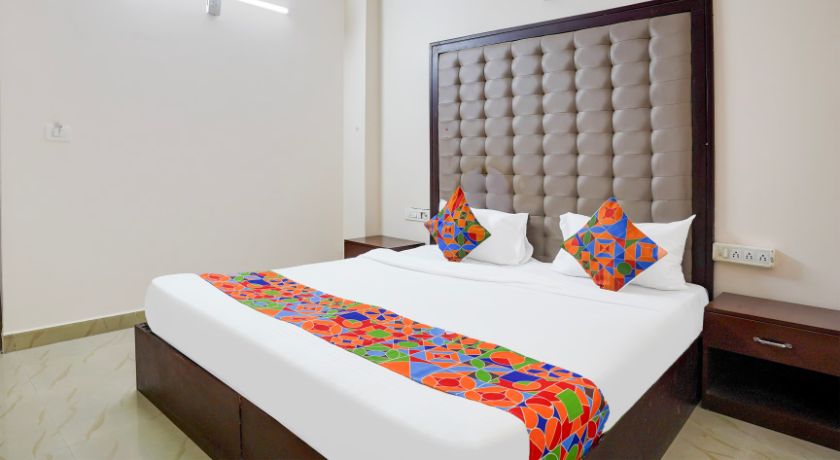 Leo Grand Hotel in Bangalore