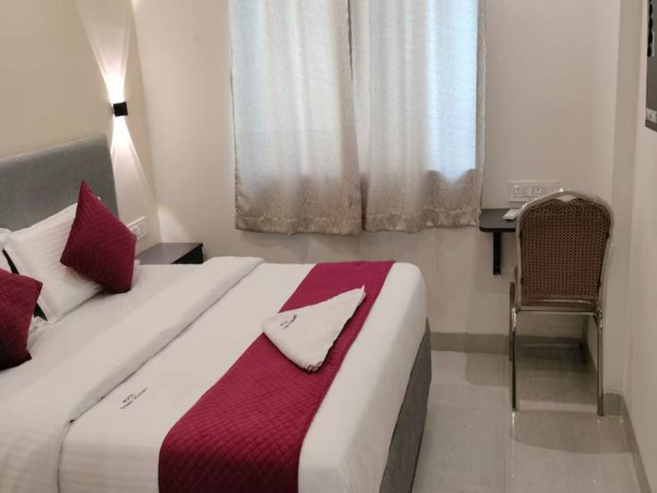 Hotel Paramount in Visakhapatnam