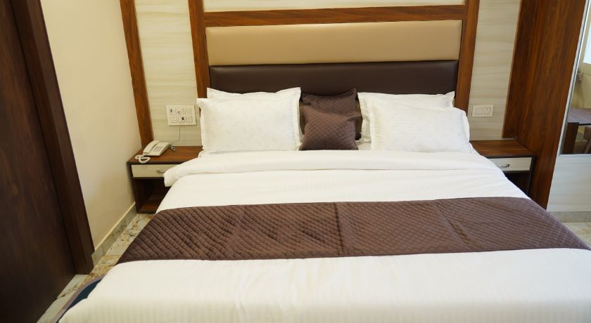 Hotel Dev Rishi By T and M in Haridwar