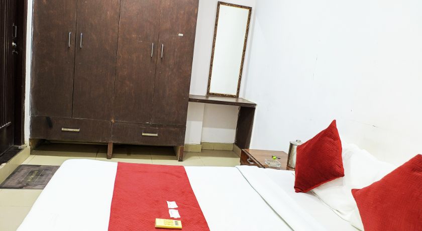 Hotel Maharaja Inn By The Premium Villa in Delhi