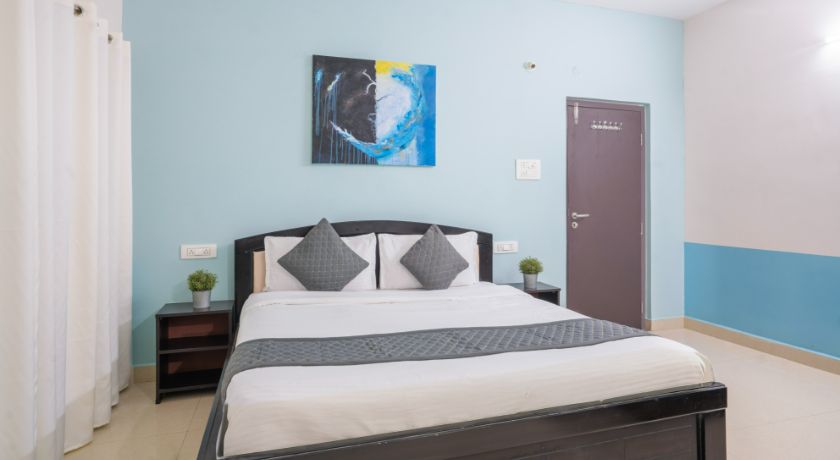 Hotel Atlas Stays DLF Gachibowli in Hyderabad