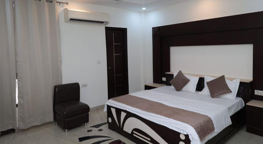 Rudraksh Residency in Delhi