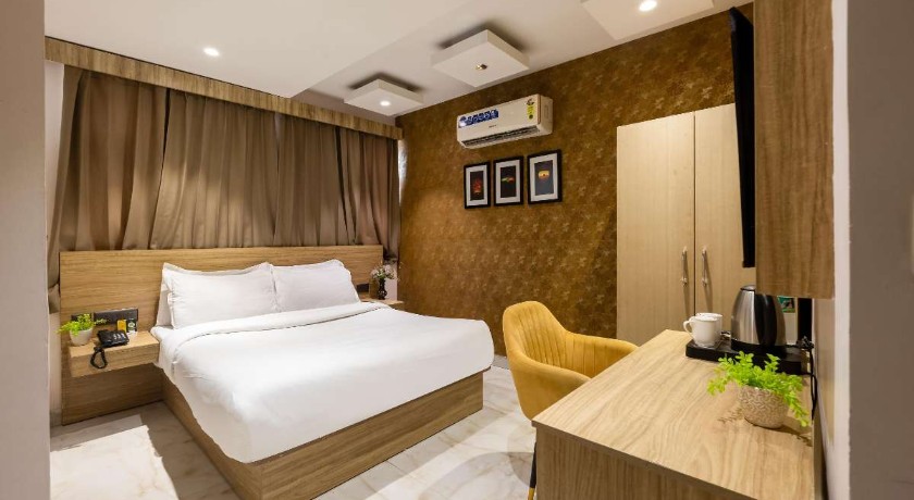 Azora By Cherish in Delhi