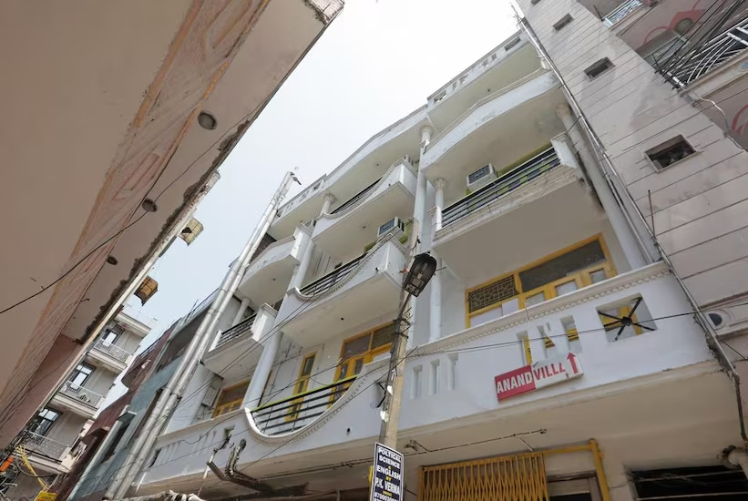 Anand Villa One in Delhi