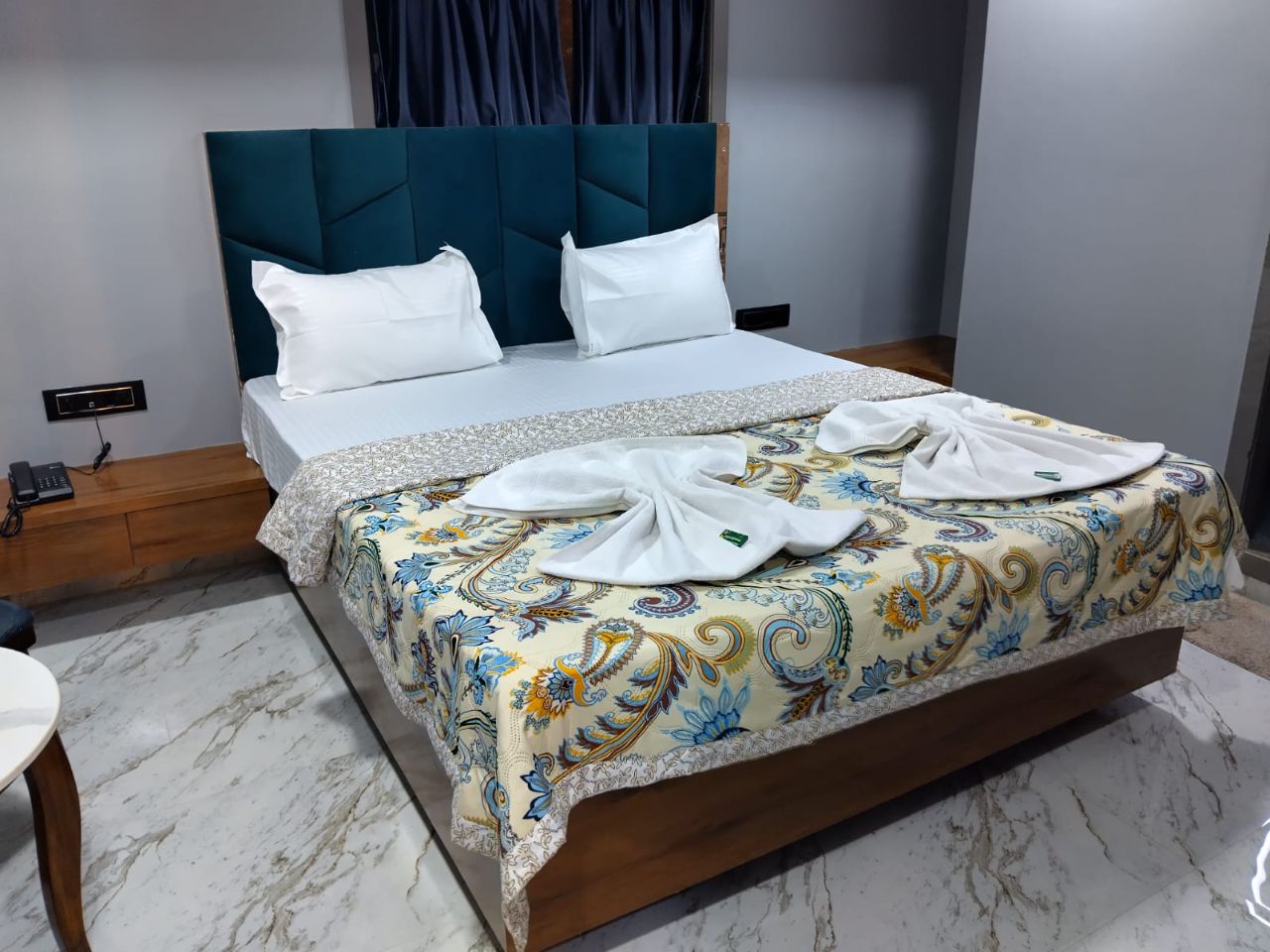 Hotel Aqua Highway Residency in Mumbai