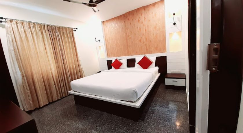 Hotel Corporate Suites in Bangalore